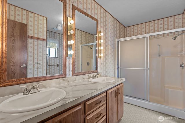 11436 SE 208th Street #180, Kent, WA 98031