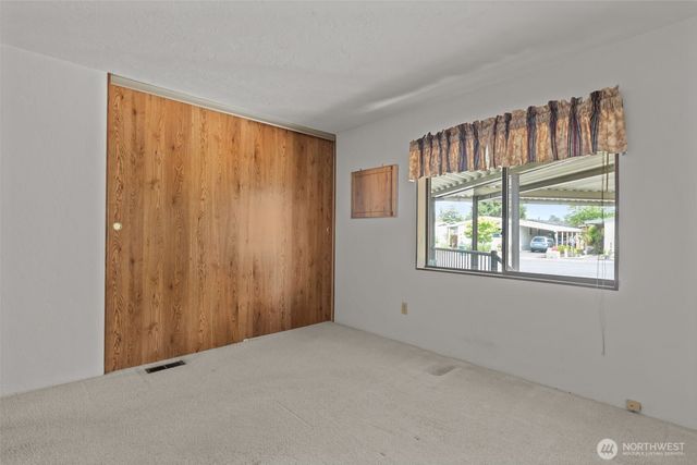 11436 SE 208th Street #180, Kent, WA 98031