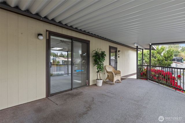 11436 SE 208th Street #180, Kent, WA 98031