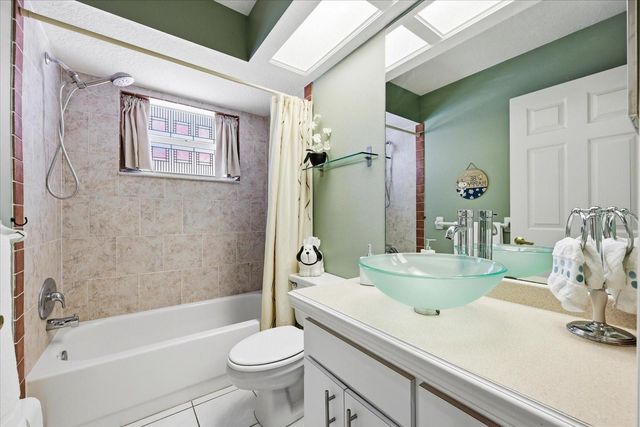 3141 FEATHERWOOD COURT, Clearwater, FL 33759