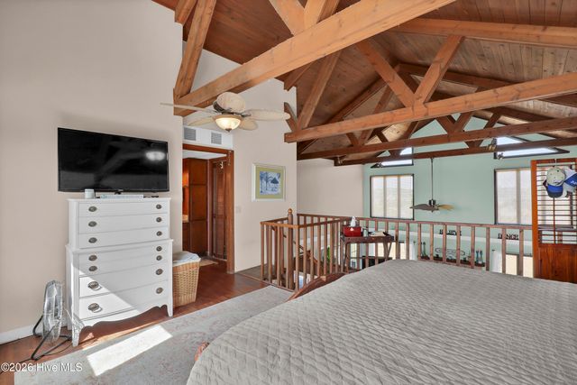 306 Waterway Drive, Sneads Ferry, NC 28460