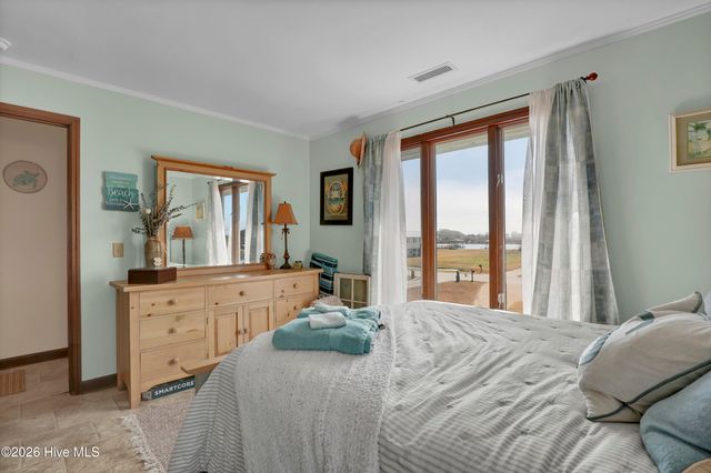 306 Waterway Drive, Sneads Ferry, NC 28460