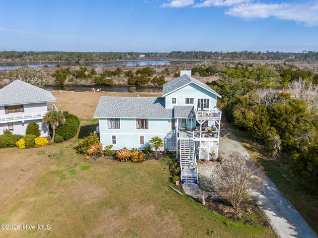 306 Waterway Drive, Sneads Ferry, NC 28460