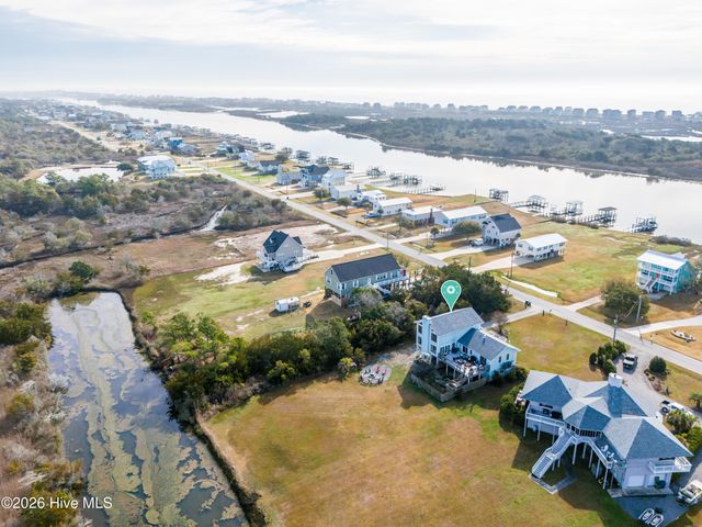 306 Waterway Drive, Sneads Ferry, NC 28460