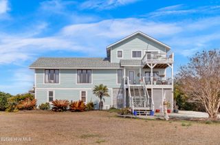 306 Waterway Drive, Sneads Ferry, NC 28460