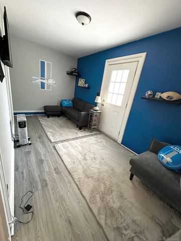 284 E Saint Clair Street, Romeo, MI 48065