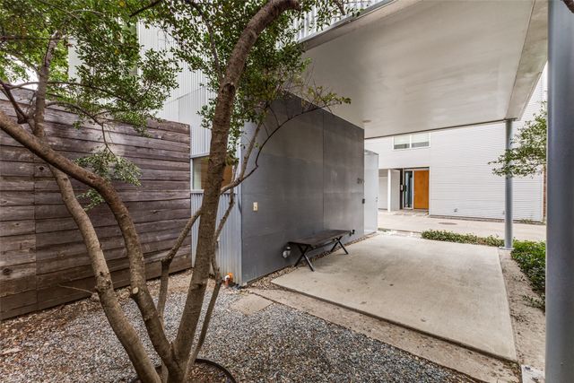 2323 Rusk Place, Dallas, TX 75204