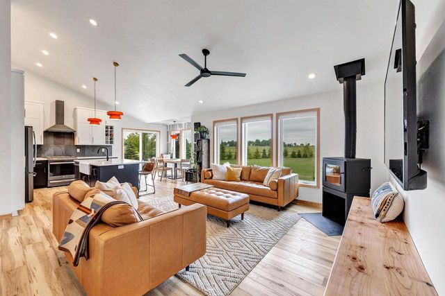 W6084 AUTUMN MIST TRAIL, Appleton, WI 54913