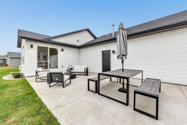 W6084 AUTUMN MIST TRAIL, Appleton, WI 54913