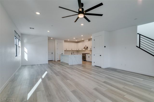 11537 Cedar Shore Avenue, Las Vegas, NV 89138