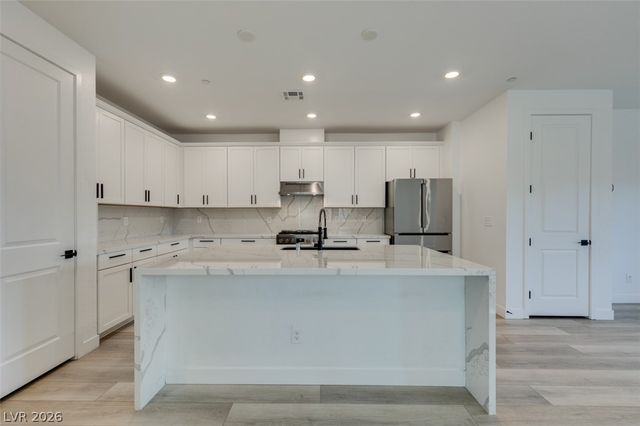 11537 Cedar Shore Avenue, Las Vegas, NV 89138