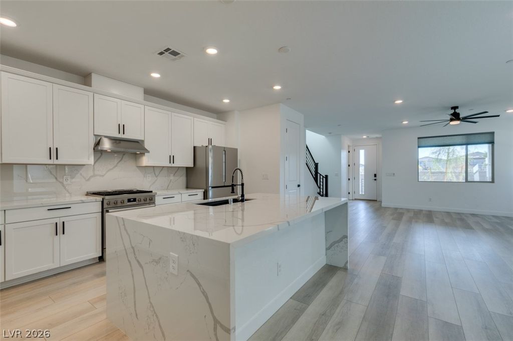 11537 Cedar Shore Avenue, Las Vegas, NV 89138