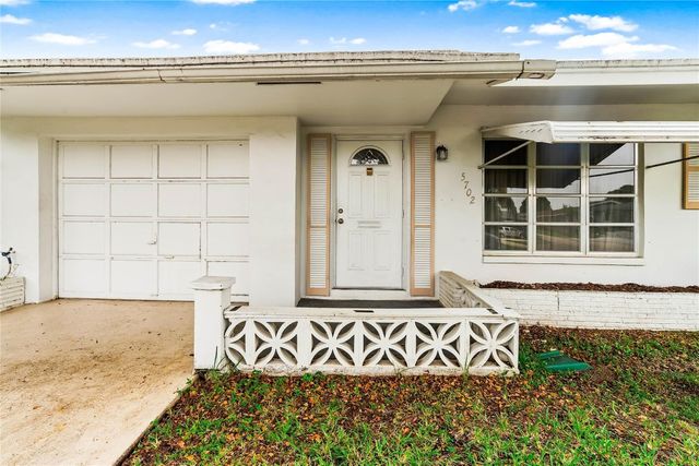 5702 NW 47th Lane, Tamarac, FL 33319