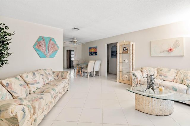 5702 NW 47th Lane, Tamarac, FL 33319