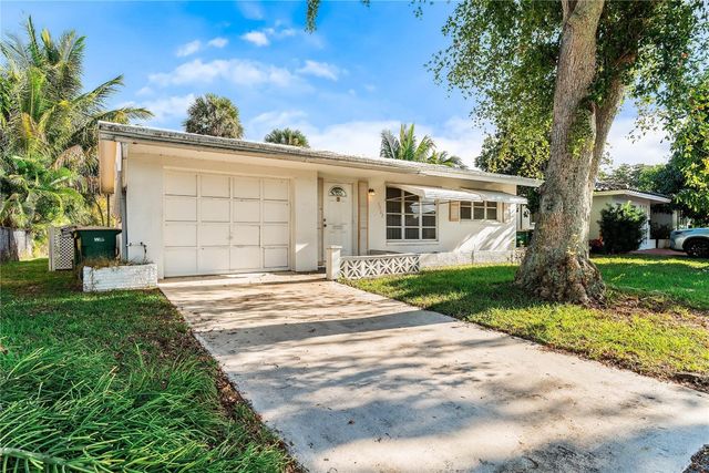 5702 NW 47th Lane, Tamarac, FL 33319
