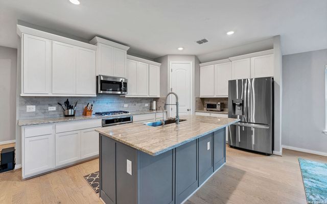 1649 Ranch House, New Braunfels, TX 78132