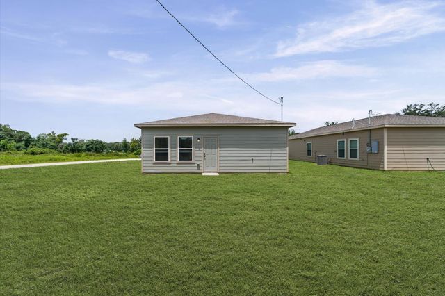 2550 18th Street, Hempstead, TX 77445