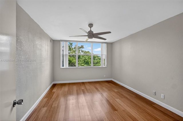 4015 W Palm Aire Dr 502, Pompano Beach, FL 33069