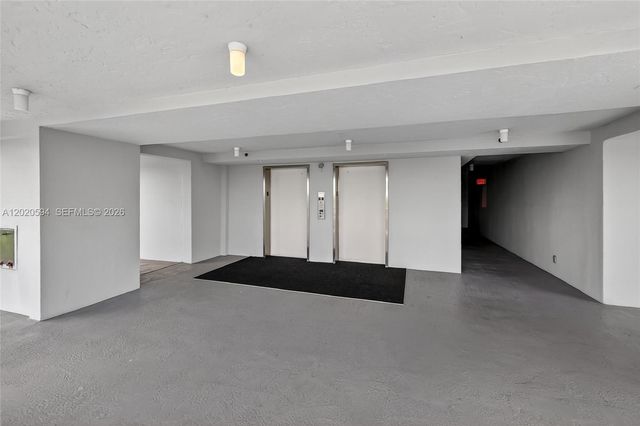 4015 W Palm Aire Dr 502, Pompano Beach, FL 33069