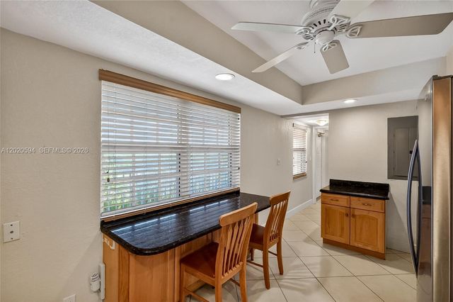 4015 W Palm Aire Dr 502, Pompano Beach, FL 33069