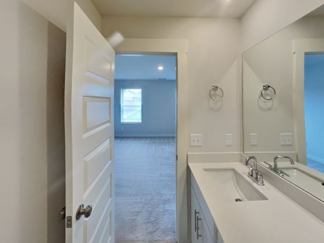 359 Park Glen Dr, Mount Juliet, TN 37122