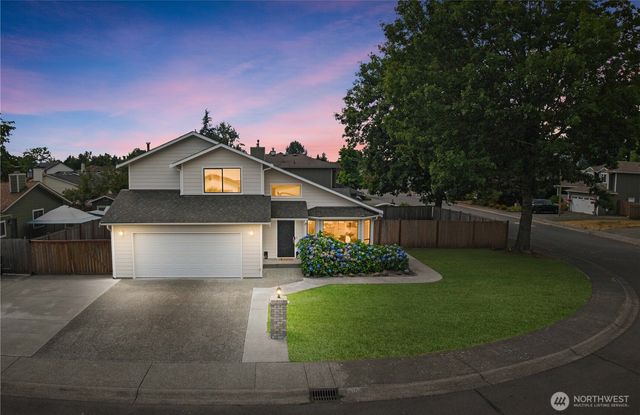 410 Warwick Street, Enumclaw, WA 98022