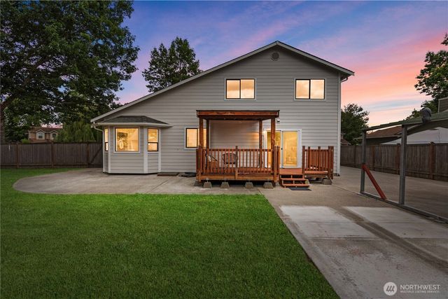 410 Warwick Street, Enumclaw, WA 98022