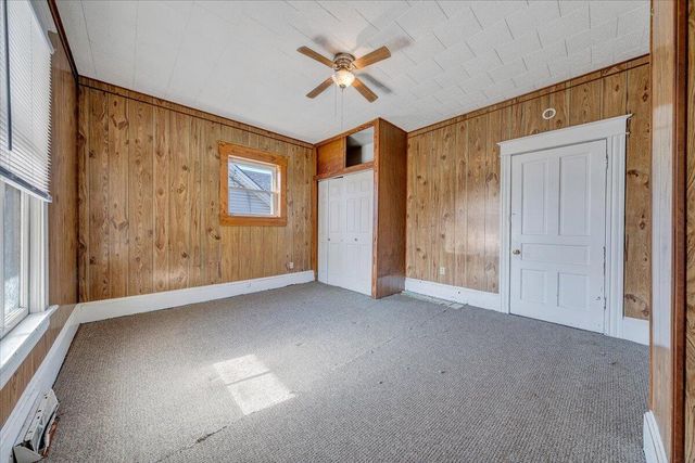 E 228 Beech ST, Covington, VA 24426