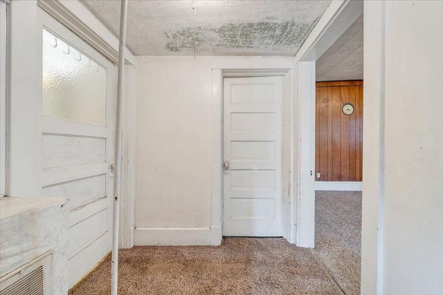 E 228 Beech ST, Covington, VA 24426