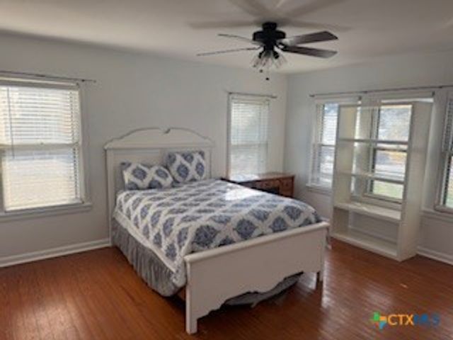 1011 E Main Street, Cuero, TX 77954