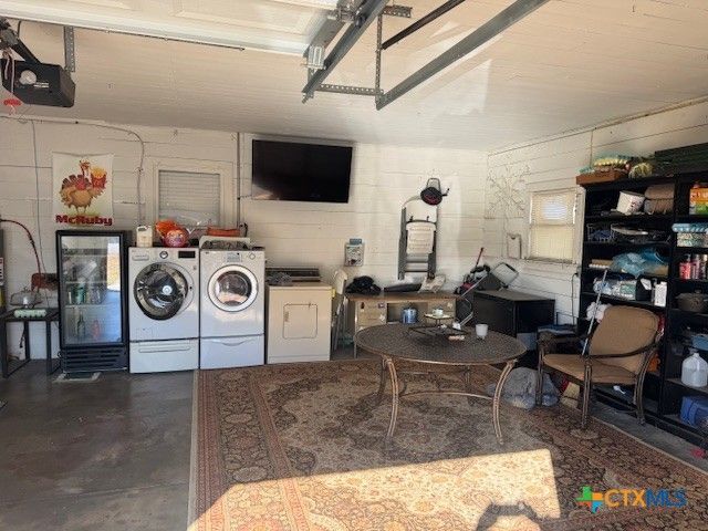 1011 E Main Street, Cuero, TX 77954