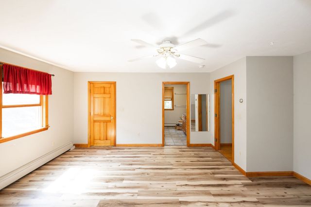 152 Pierce Rd, West Brookfield, MA 01585