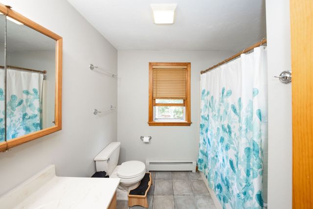 152 Pierce Rd, West Brookfield, MA 01585