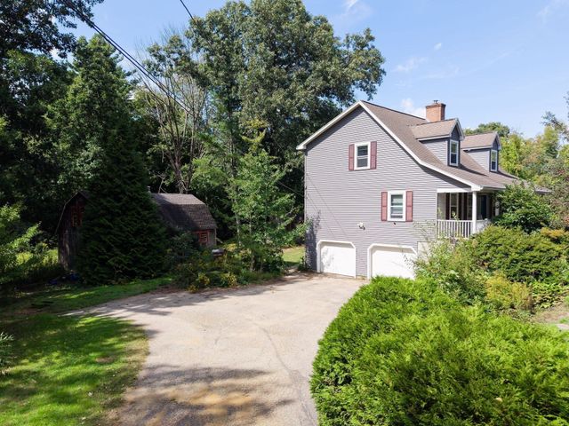 152 Pierce Rd, West Brookfield, MA 01585