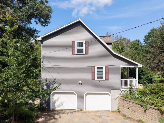 152 Pierce Rd, West Brookfield, MA 01585