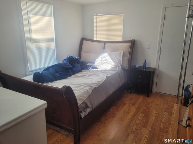16 Greenwood Hill Street, Stamford, CT 06902
