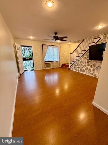 1449 CRESTON ST, Philadelphia, PA 19149