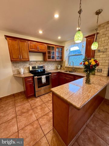1449 CRESTON ST, Philadelphia, PA 19149