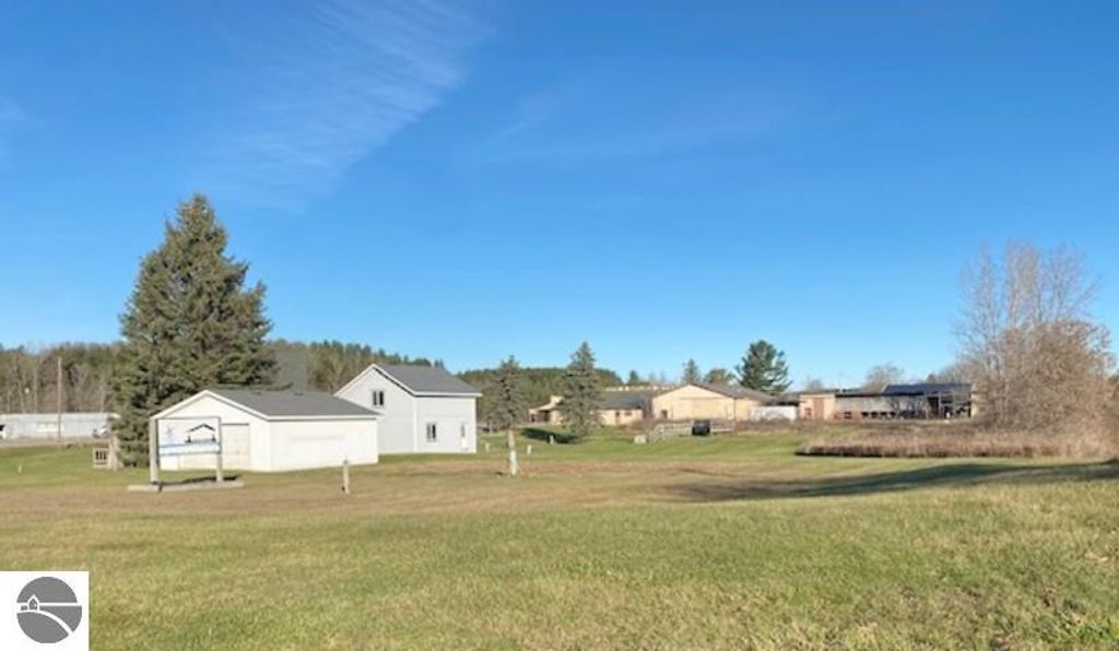 Image 4 of property listing at 1953 S M-33, West Branch, MI 48661
