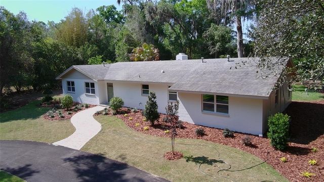 4890 NW 20TH PLACE, Gainesville, FL 32605