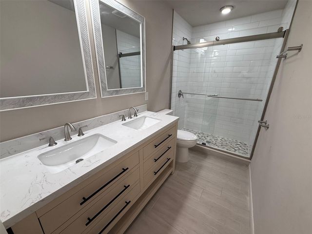 4890 NW 20TH PLACE, Gainesville, FL 32605