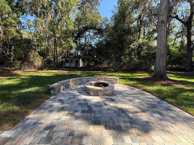 4890 NW 20TH PLACE, Gainesville, FL 32605