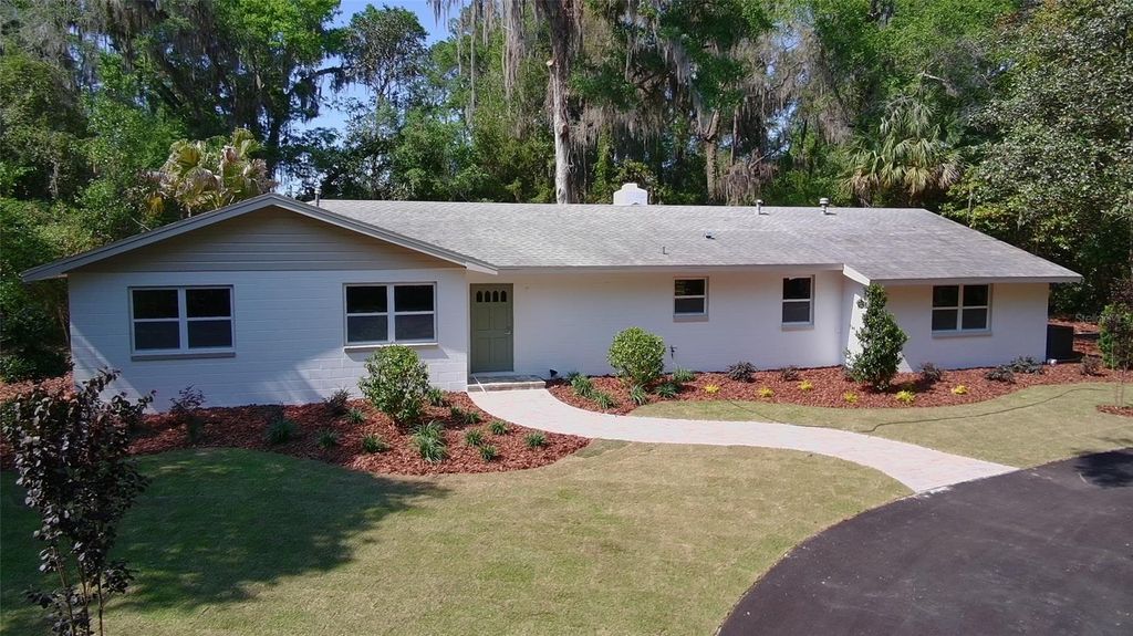 4890 NW 20TH PLACE, Gainesville, FL 32605