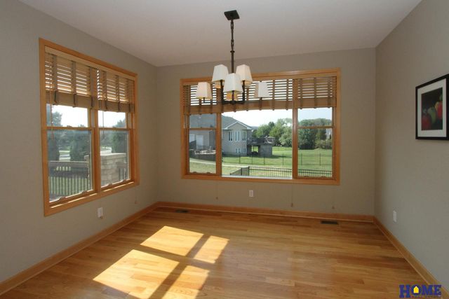 5335 Troon Drive, Lincoln, NE 68526