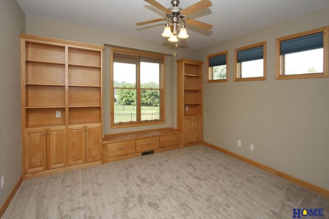 5335 Troon Drive, Lincoln, NE 68526