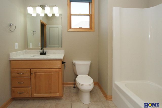 5335 Troon Drive, Lincoln, NE 68526