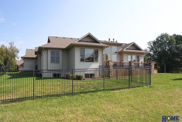 5335 Troon Drive, Lincoln, NE 68526