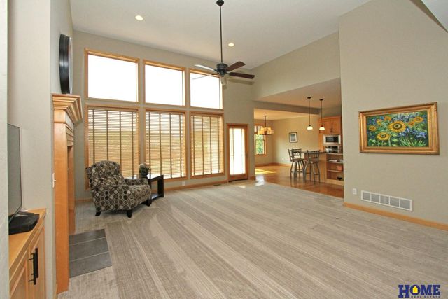 5335 Troon Drive, Lincoln, NE 68526