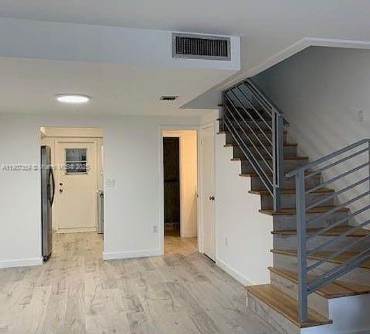 881 Ocean Dr TH11, Key Biscayne, FL 33149