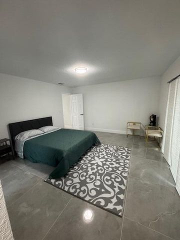 632 Las Palmas Park, Boynton Beach, FL 33435